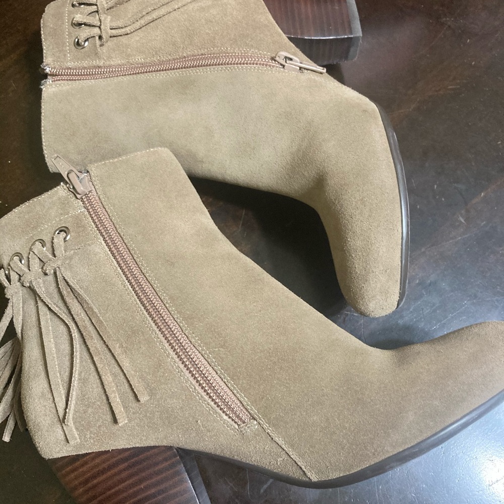 Joie boots